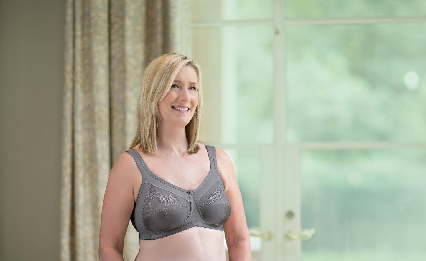 Regalia Mastectomy Bra 511